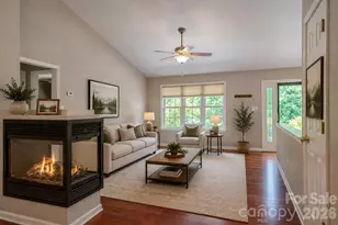 102 Forest Lake Dr, Asheville, NC 28803 - Photo 8