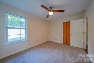 102 Forest Lake Dr, Asheville, NC 28803 - Photo 26