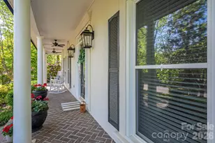1027 Dan Maples Dr, Cramerton, NC 28032 - Photo 2