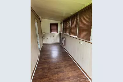 831/833 N Oak Street, Hendersonville, NC 28739 - Photo 4