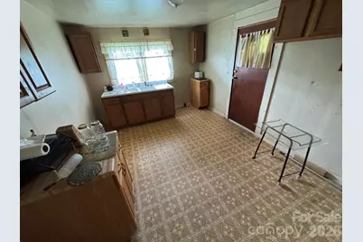 831/833 N Oak Street, Hendersonville, NC 28739 - Photo 26