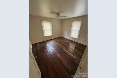 831/833 N Oak Street, Hendersonville, NC 28739 - Photo 24