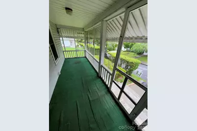 831/833 N Oak Street, Hendersonville, NC 28739 - Photo 14
