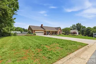 4 Fox Ridge Dr, Granite Falls, NC 28630 - Photo 4