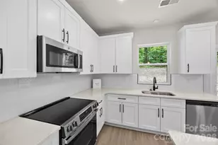 404 Brice St, Kings Mountain, NC 28086 - Photo 10