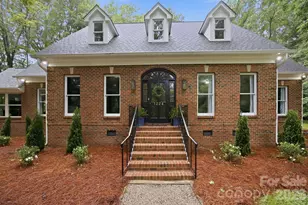 1224 Lago Vista Dr, Matthews, NC 28104 - Photo 2