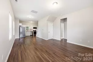 8625 Terra Cotta Dr, Charlotte, NC 28215 - Photo 18