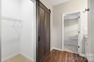 8625 Terra Cotta Dr, Charlotte, NC 28215 - Photo 28