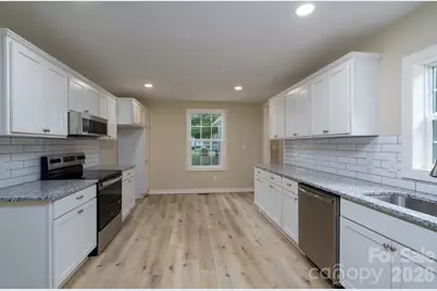 185 Garden Lane, Salisbury, NC 28146 - Photo 4