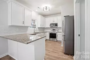 3625 Bullard St, Charlotte, NC 28208 - Photo 10