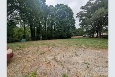 1218-B Essex Street, Gastonia, NC 28052 - Photo 12
