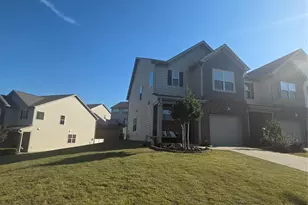 105 Tigris Trl, Fort Mill, SC 29715 - Photo 2