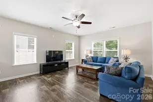 2628 Courtland Dr, Clover, SC 29710 - Photo 6