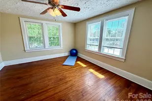 715 E Marion St, Shelby, NC 28150 - Photo 30
