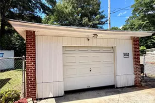 715 E Marion St, Shelby, NC 28150 - Photo 34