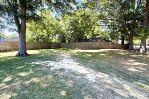 715 E Marion St, Shelby, NC 28150 - Photo 36