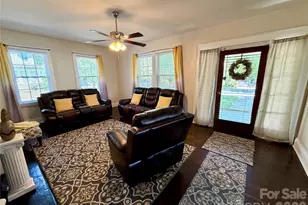 715 E Marion St, Shelby, NC 28150 - Photo 8