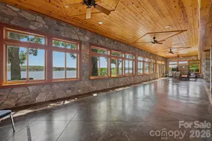 9715 9 Eagles Ln, Charlotte, NC 28278 - Photo 16