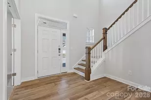 208 E Warfield Dr, Mooresville, NC 28115 - Photo 2