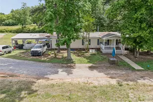 235 Misty Ln, Kannapolis, NC 28081 - Photo 6