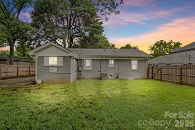 1626 Taylor Avenue, Charlotte, NC 28216 - Photo 24