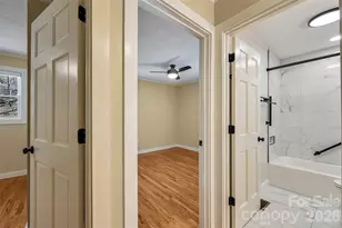 9 Woodfin Ave, Asheville, NC 28804 - Photo 14