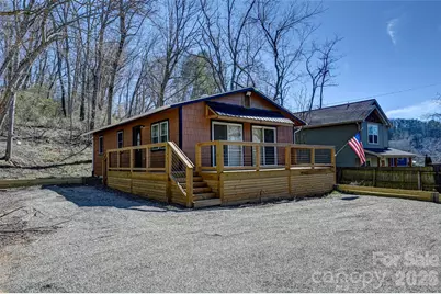 9 Woodfin Avenue, Asheville, NC 28804 - Photo 2