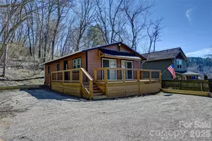 9 Woodfin Ave, Asheville, NC 28804 - Photo 2