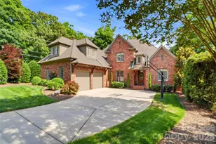 1405 Elmsford Ln, Matthews, NC 28105 - Photo 2