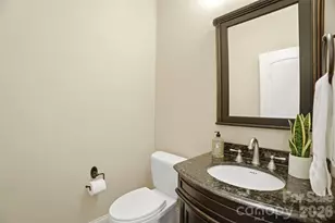 1405 Elmsford Ln, Matthews, NC 28105 - Photo 24
