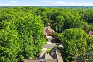 1405 Elmsford Ln, Matthews, NC 28105 - Photo 34
