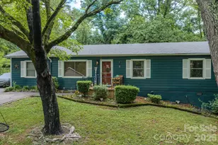 112 Amelia Dr, Hendersonville, NC 28792 - Photo 2