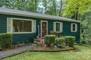 112 Amelia Dr, Hendersonville, NC 28792 - Photo 1