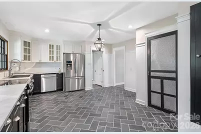 408 N Providence Street, Waxhaw, NC 28173 - Photo 10