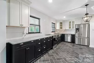 408 N Providence St, Waxhaw, NC 28173 - Photo 8