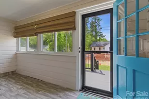 7 Wray St, York, SC 29745 - Photo 4
