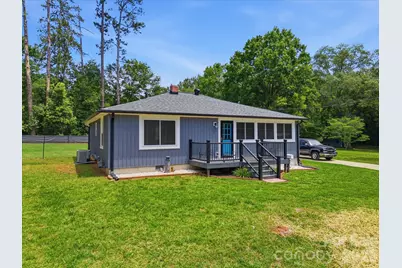 7 Wray Street, York, SC 29745 - Photo 2