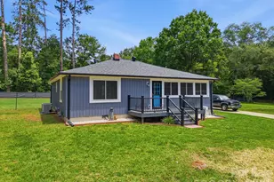 7 Wray St, York, SC 29745 - Photo 2