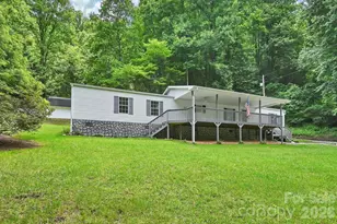 1191 Fisher Branch Rd, Marshall, NC 28753 - Photo 2