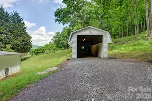 1191 Fisher Branch Rd, Marshall, NC 28753 - Photo 16