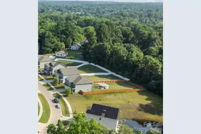 240 Cramerton Mills Parkway, Cramerton, NC 28032 - Photo 2