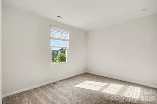 1602 Joseph Hewes Ct, Charlotte, NC 28212 - Photo 10