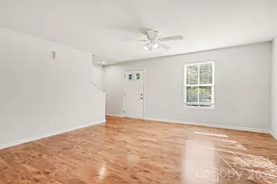 1602 Joseph Hewes Ct, Charlotte, NC 28212 - Photo 4