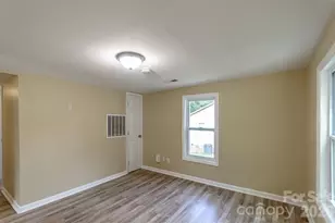 303 Rice St, Kannapolis, NC 28081 - Photo 4
