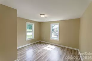 303 Rice St, Kannapolis, NC 28081 - Photo 6