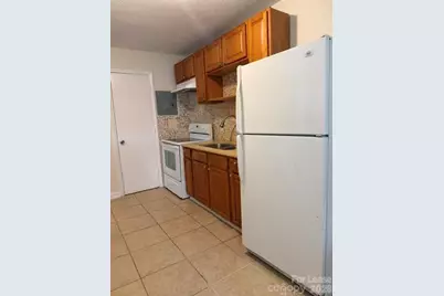2912 L D Parker Drive #2, Charlotte, NC 28206 - Photo 2