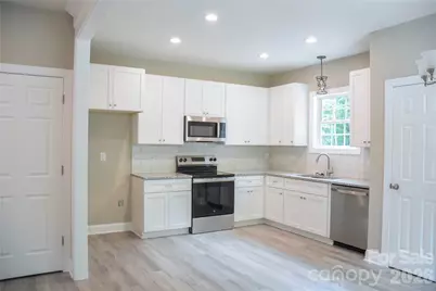 603 Toncin Avenue, Bessemer City, NC 28016 - Photo 6