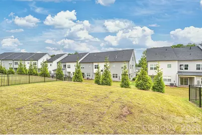 8044 Brookbank Drive, Charlotte, NC 28269 - Photo 36