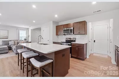 1621 Gutter Branch Drive, Charlotte, NC 28216 - Photo 8
