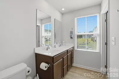 1621 Gutter Branch Drive, Charlotte, NC 28216 - Photo 12